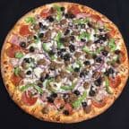 Best Deluxe Pizza in Anaheim, CA